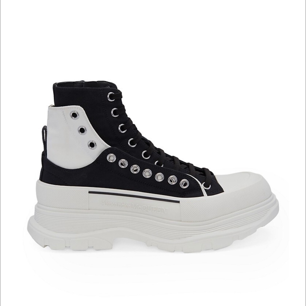 ALEXANDER McQueen man’s boots size 13 Authenticity guaranteed money back